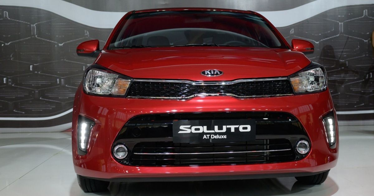 mat-truoc-kia-soluto-2023