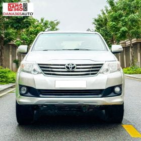 Toyota Fortuner 2.7V 4x2AT 2014