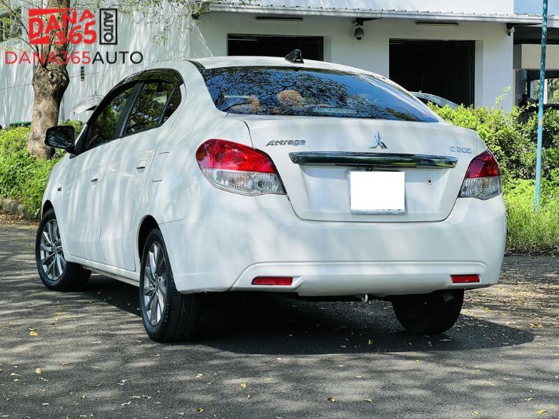 Thiết kế đuôi xe Mitsubishi Attrage 2018 khá đẹp