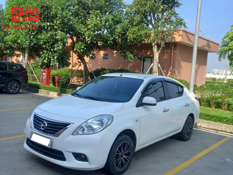 Thiết thế ngoại thất Nissan Sunny 2018 