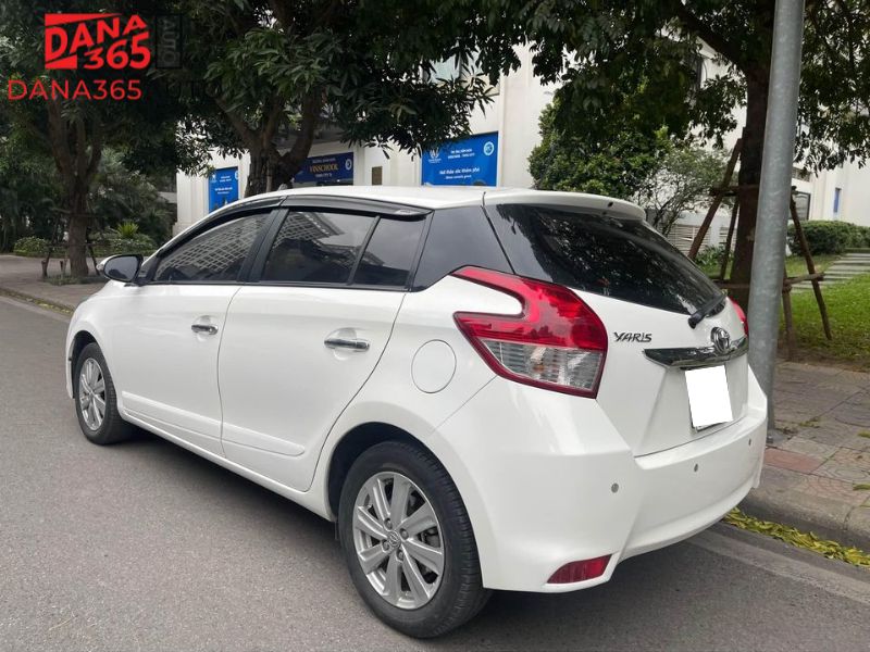 Thiết kế trẻ trung của Toyota Yaris 2015 - 2016 cũ 