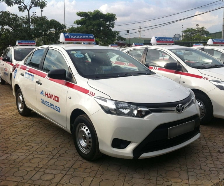 Xe taxi hoàn lương