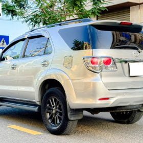 Toyota Fortuner 2.7V 4x2AT 2013