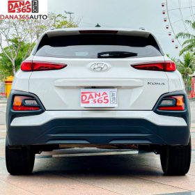 Đuôi xe Hyundai Kona 2.0ATH 2018