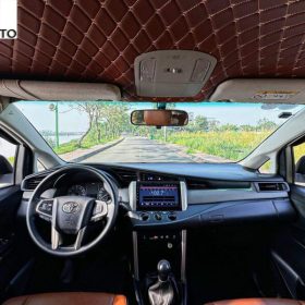Không gian nội thất Toyota Innova 2.0E 2019