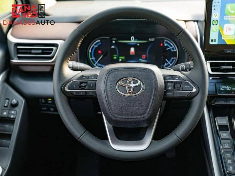 Vô lăng Toyota Innova Cross 2023